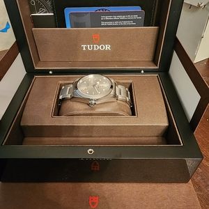 Tudor Heritage Black Bay 41mm